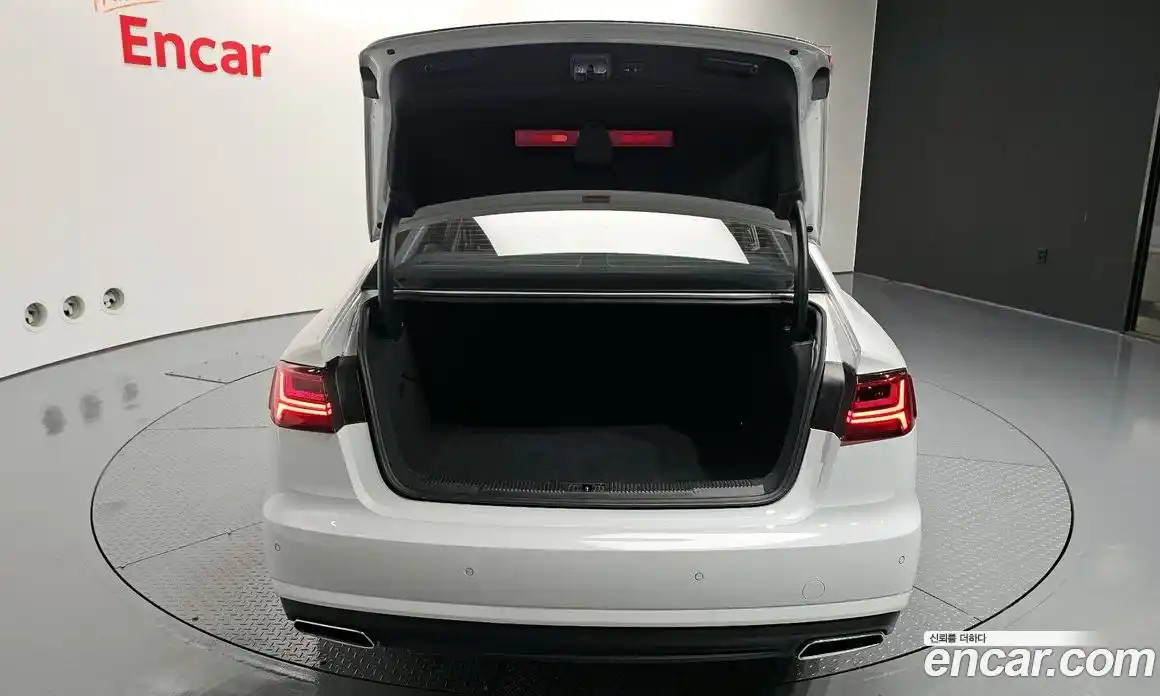 Audi A6 2016 2.0 Автомат в Москве № 163809, фото 12