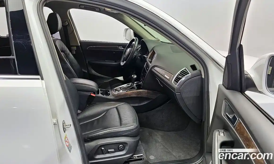 Audi Q5 2012 2.0 Автомат в Москве № 163849, фото 15