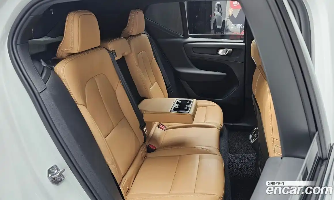 Volvo XC40 2021 2.0 Автомат в Москве № 164515, фото 12