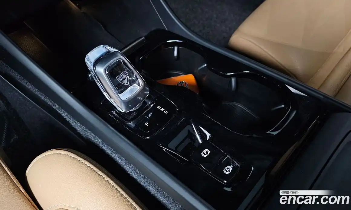 Volvo XC40 2021 2.0 Автомат в Москве № 164515, фото 9