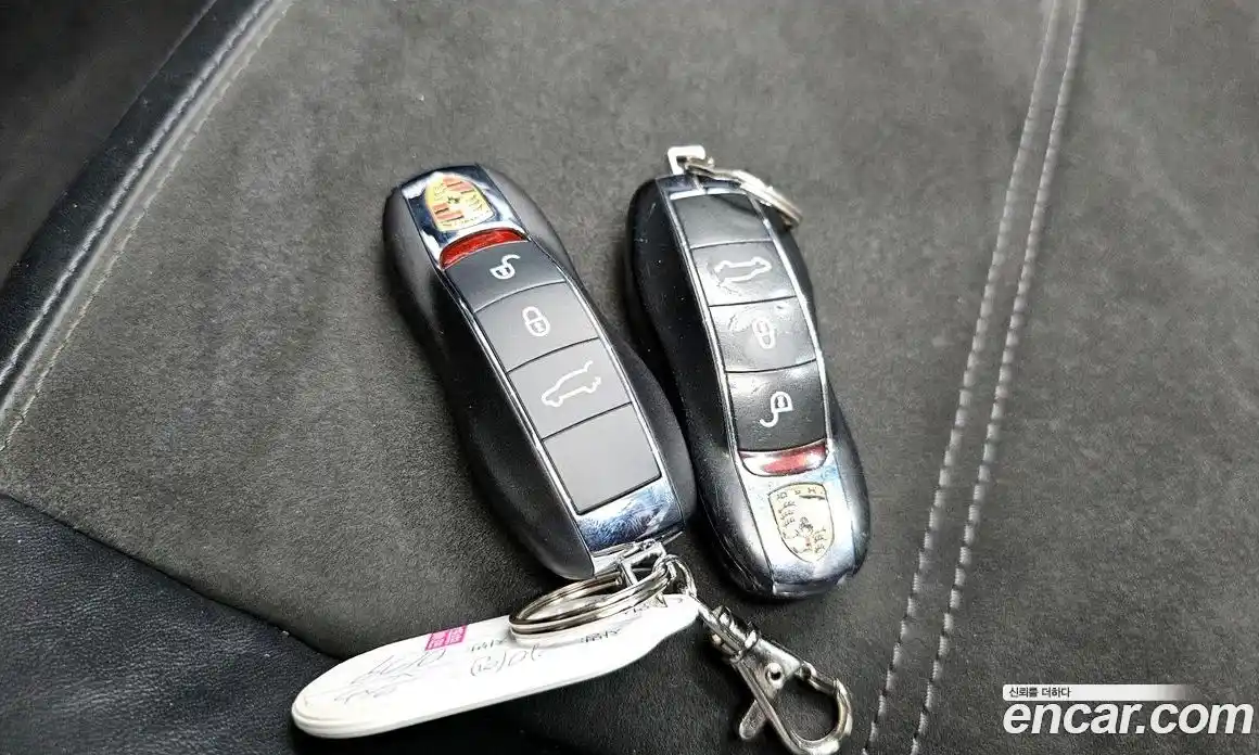 Porsche Cayenne 2017 3.0 Автомат в Москве № 165596, фото 18