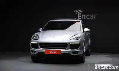 Porsche Cayenne 2017 3.0 Автомат в Москве № 165596, миниатюра 3