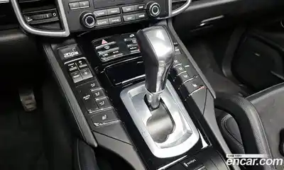 Porsche Cayenne 2017 3.0 Автомат в Москве № 165596, миниатюра 9