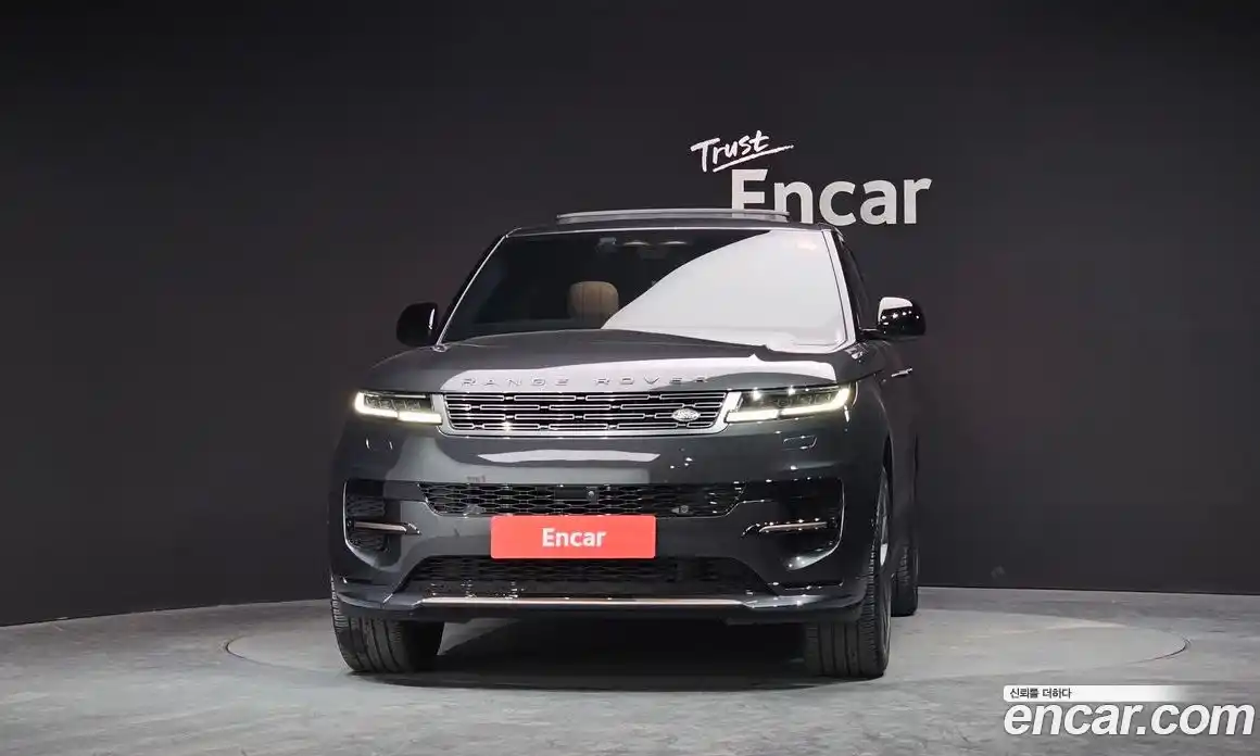 Land Rover Range-Rover Sport 2024 3.0 Автомат в Москве № 165978, фото 3