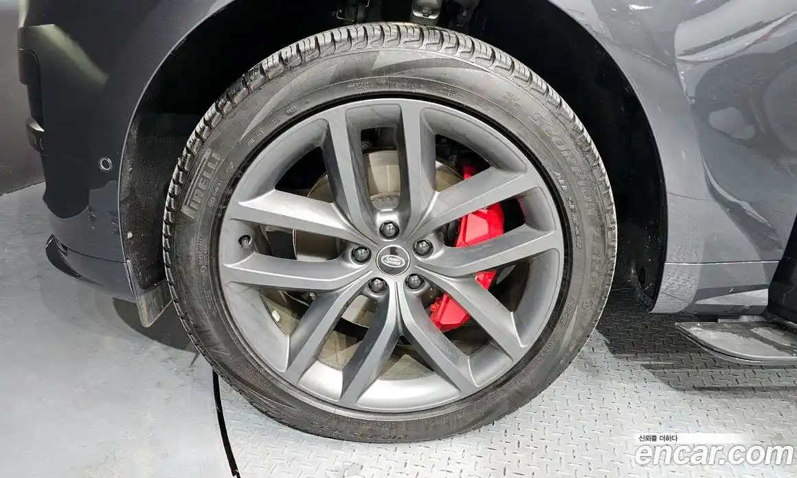 Land Rover Range-Rover Sport 2024 3.0 Автомат в Москве № 165978, фото 5