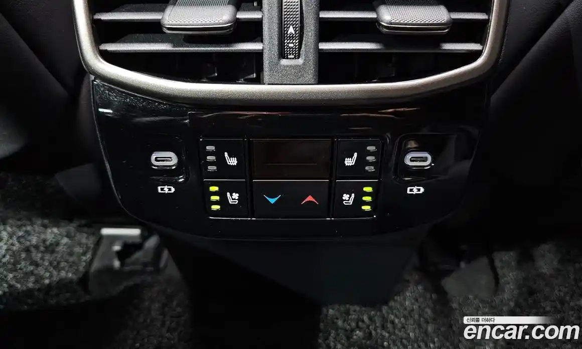 Lexus RX 2023 2.4 Автомат в Москве № 168103, фото 3