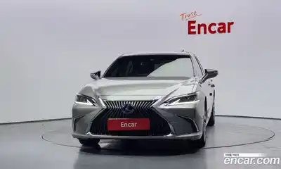 Lexus ES 2019 2.5 Автомат в Москве № 168308, миниатюра 9