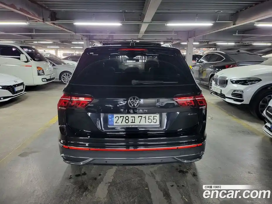 Volkswagen Tiguan 2022 2.0 Автомат в Москве № 168438, фото 4