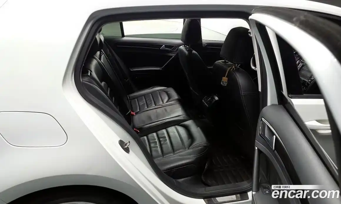 Volkswagen Golf 2015 2.0 Автомат в Москве № 168908, фото 12