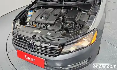 Volkswagen Passat 2013 2.5 Автомат в Москве № 168955, миниатюра 2