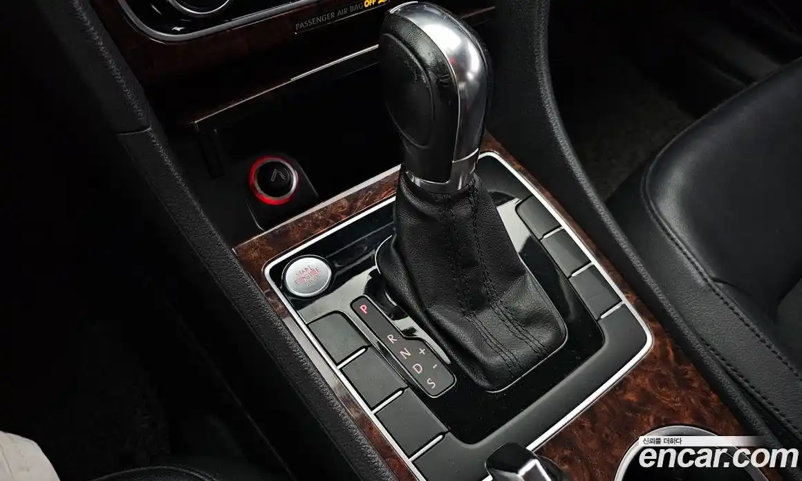 Volkswagen Passat 2013 2.5 Автомат в Москве № 168955, фото 4