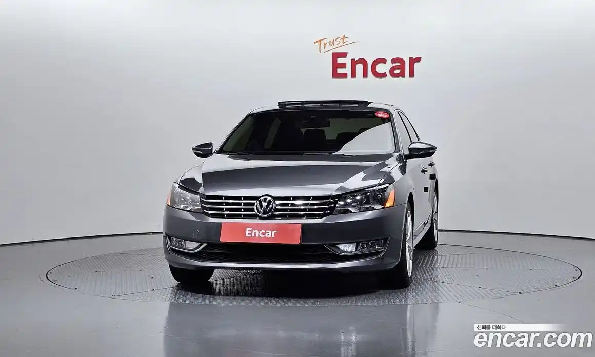 Volkswagen Passat 2013 2.5 Автомат в Москве № 168955, фото 5