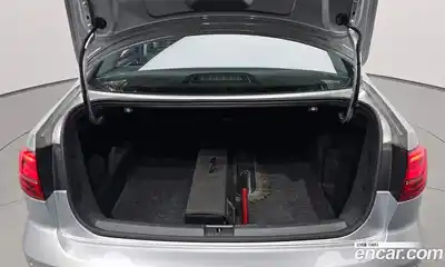 Volkswagen Jetta 2015 2.0 Автомат в Москве № 169077, миниатюра 11