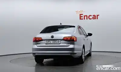 Volkswagen Jetta 2015 2.0 Автомат в Москве № 169077, миниатюра 4