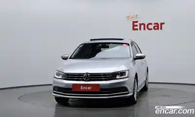 Volkswagen Jetta 2015 2.0 Автомат в Москве № 169077, миниатюра 10