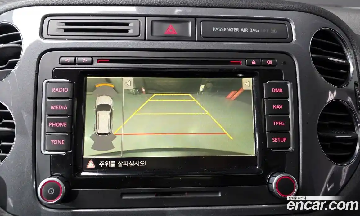 Volkswagen Tiguan 2013 2.0 Автомат в Москве № 169101, фото 18