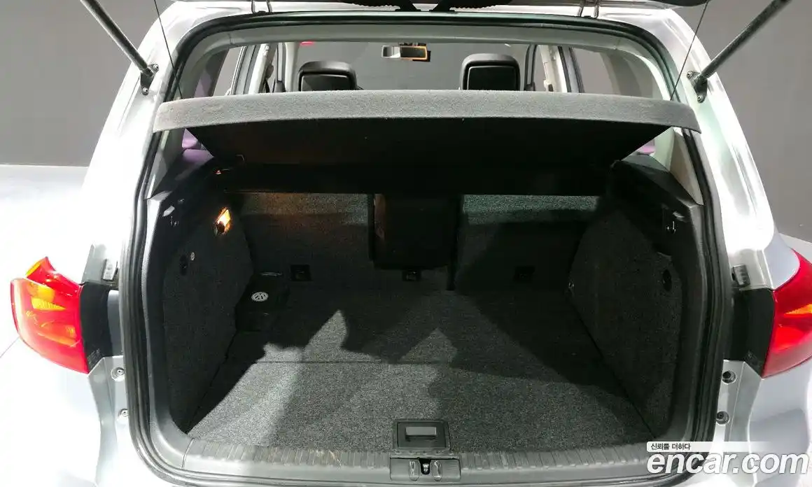 Volkswagen Tiguan 2013 2.0 Автомат в Москве № 169101, фото 20