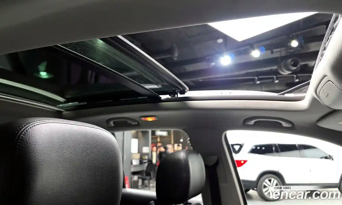 Volkswagen Tiguan 2013 2.0 Автомат в Москве № 169101, фото 6