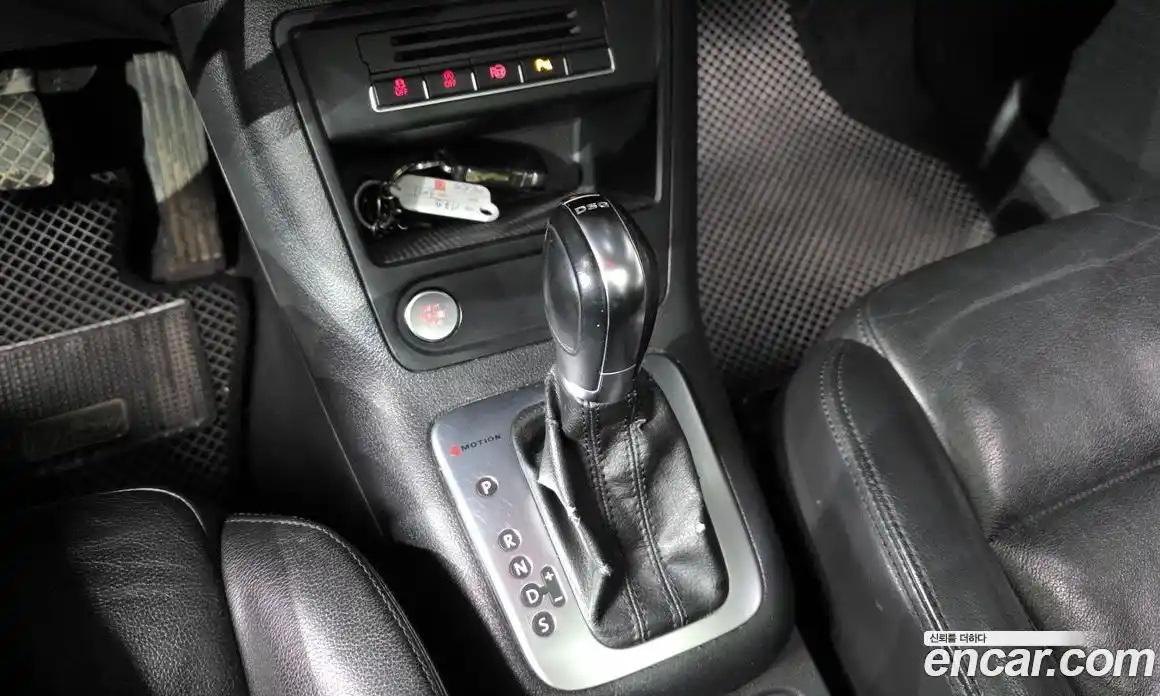 Volkswagen Tiguan 2013 2.0 Автомат в Москве № 169101, фото 10