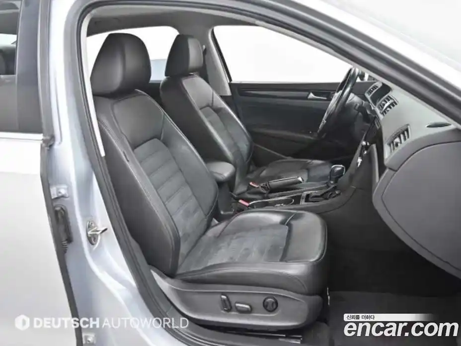 Volkswagen Passat 2015 2.0 Автомат в Москве № 169265, фото 10