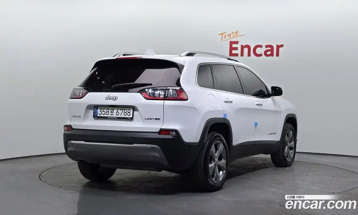 Jeep Cherokee 2020 2.4 Автомат в Москве № 169512, фото 20