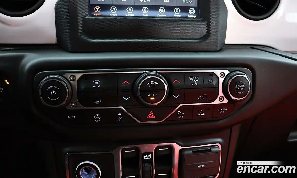 Jeep Wrangler 2021 2.0 Автомат в Москве № 169995, фото 19