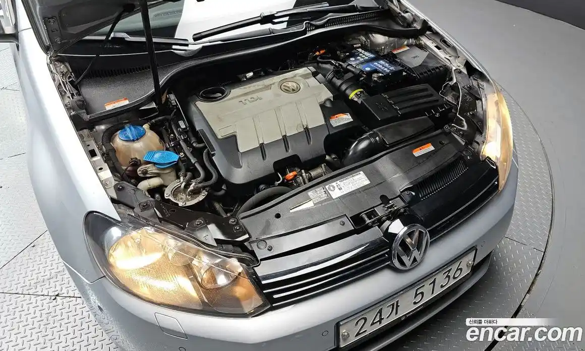 Volkswagen Golf 2010 2.0 Автомат в Москве № 178424, фото 11