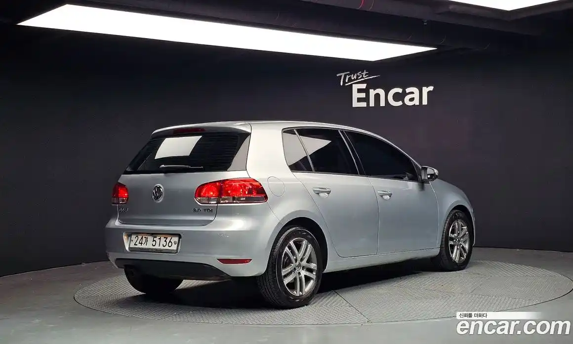 Volkswagen Golf 2010 2.0 Автомат в Москве № 178424, фото 15