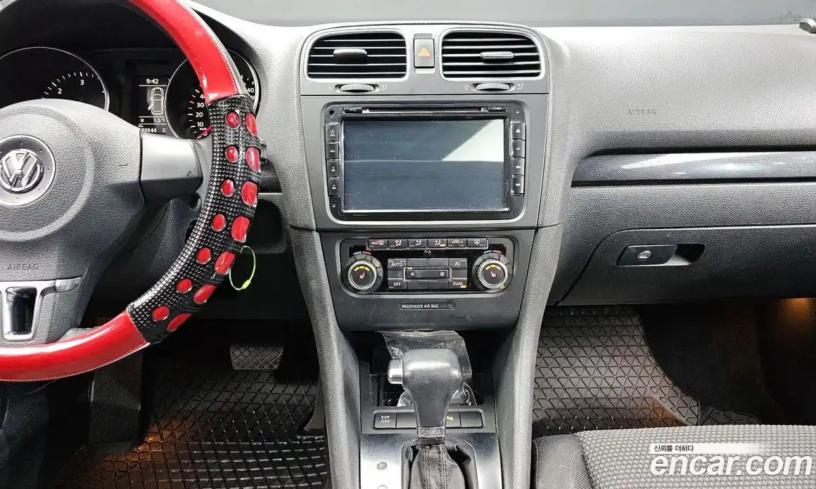 Volkswagen Golf 2010 2.0 Автомат в Москве № 178424, фото 4