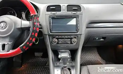 Volkswagen Golf 2010 2.0 Автомат в Москве № 178424, миниатюра 4