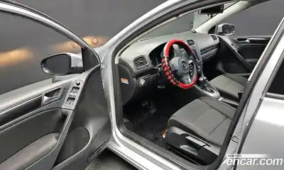 Volkswagen Golf 2010 2.0 Автомат в Москве № 178424, миниатюра 6