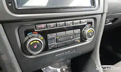 Volkswagen Golf 2010 2.0 Автомат в Москве № 178424, миниатюра 9