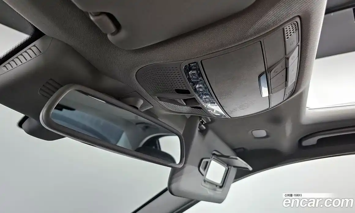 Mercedes-Benz C-Class 2018 2.0 Автомат в Москве № 178595, фото 17