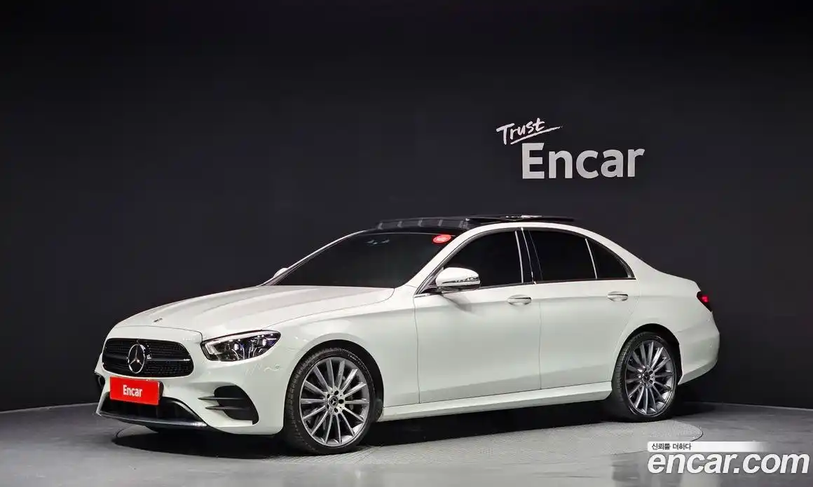 Mercedes-Benz E-Class 2022 2.0 Автомат в Москве № 179787, фото 17