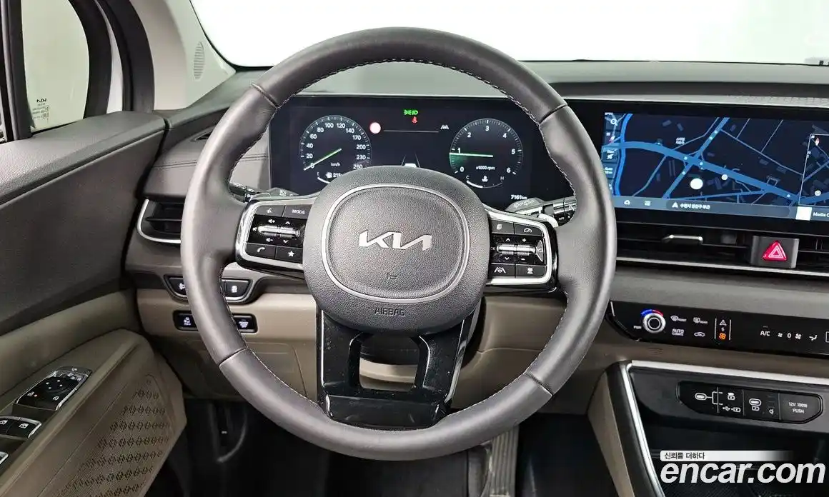 Kia Canival 2024 2.2 Автомат в Москве № 18096, фото 18