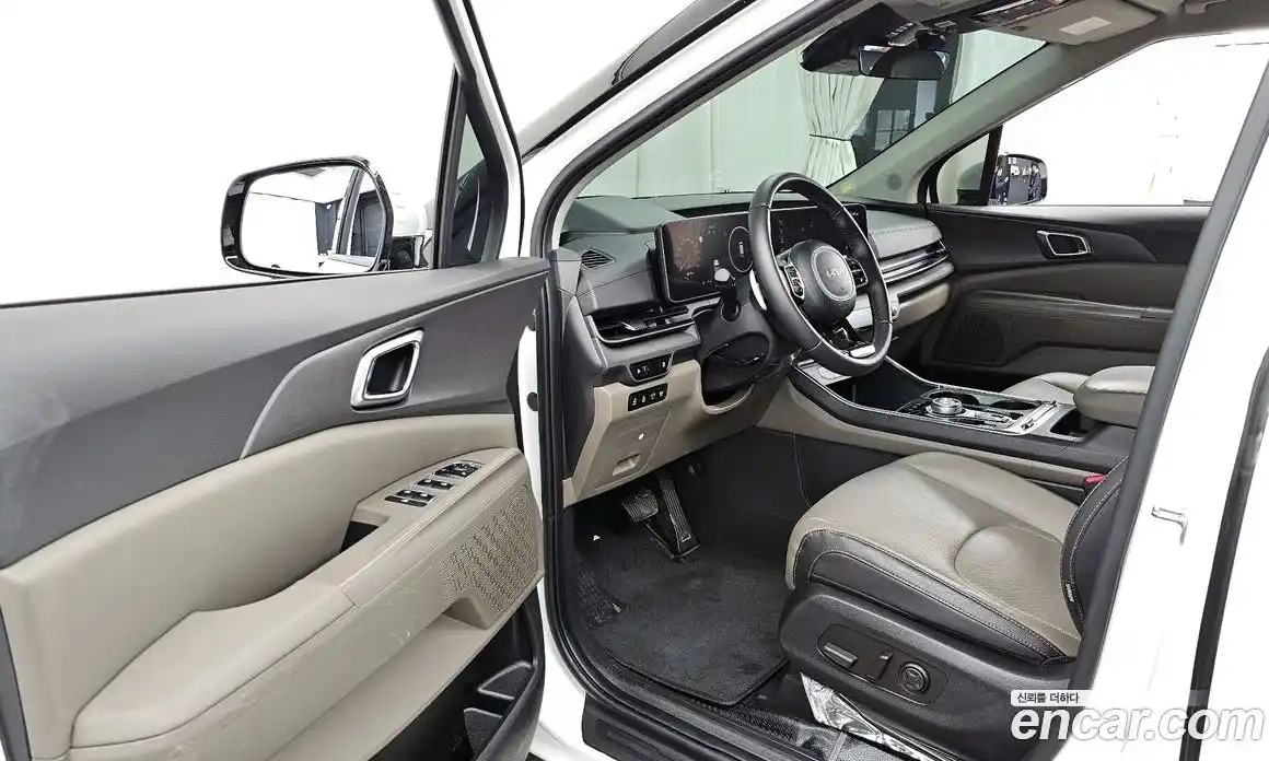 Kia Canival 2024 2.2 Автомат в Москве № 18096, фото 20