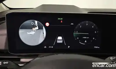 Kia Canival 2024 2.2 Автомат в Москве № 18096, миниатюра 8