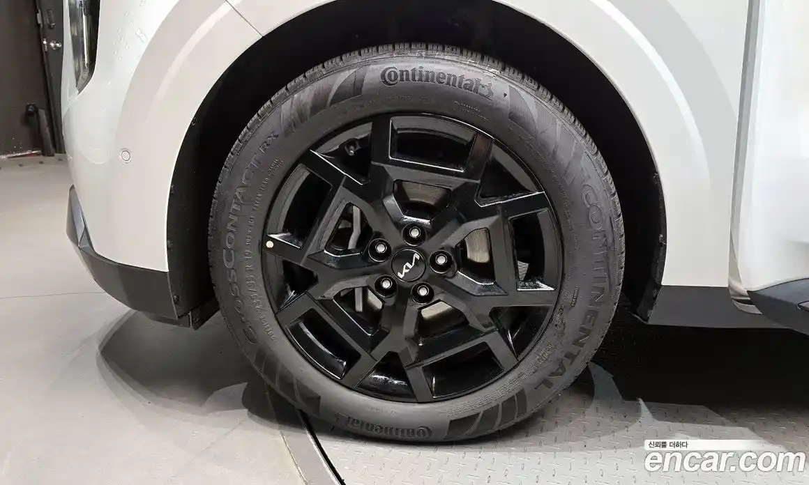 Kia Canival 2025 1.6 Автомат в Москве № 18136, фото 11