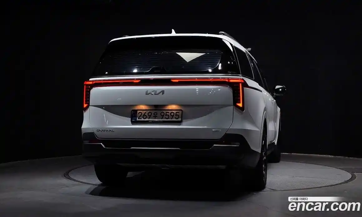 Kia Canival 2025 1.6 Автомат в Москве № 18136, фото 15