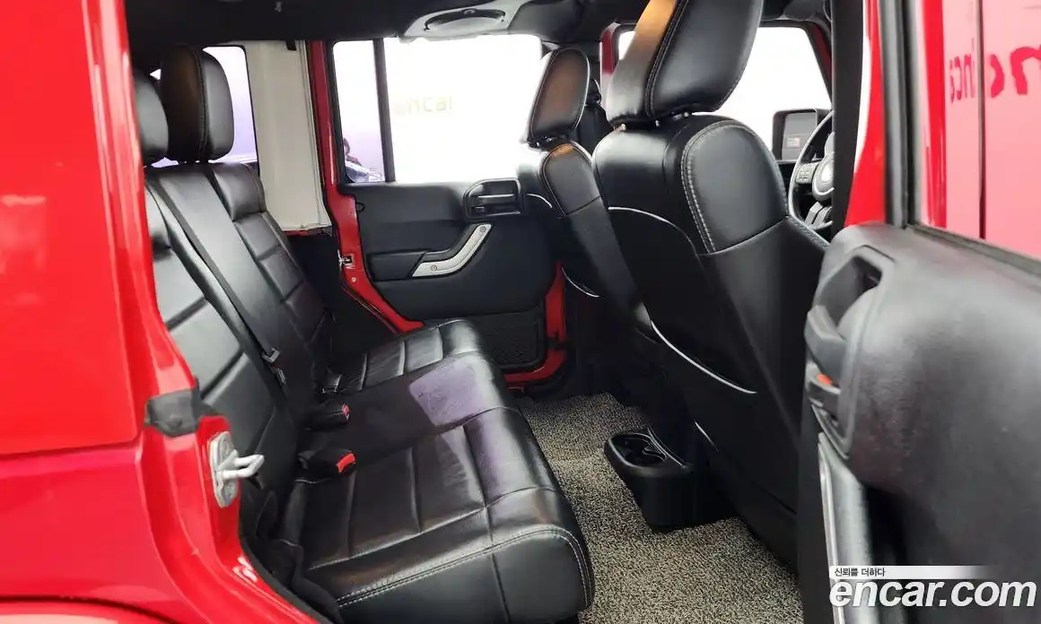 Jeep Wrangler 2012 2.8 Автомат в Москве № 182024, фото 7