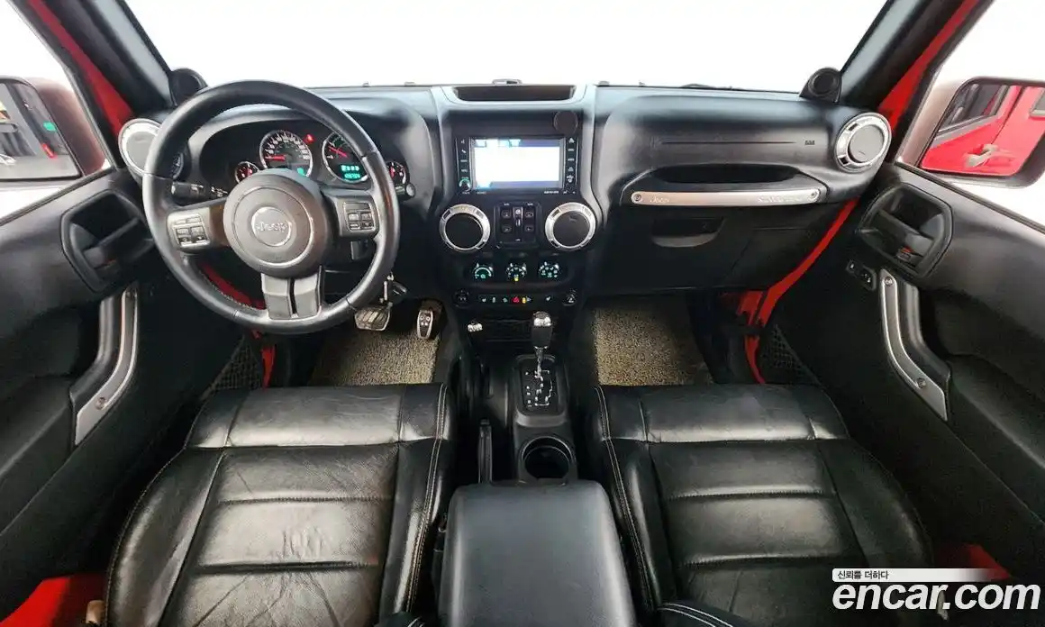 Jeep Wrangler 2012 2.8 Автомат в Москве № 182024, фото 10