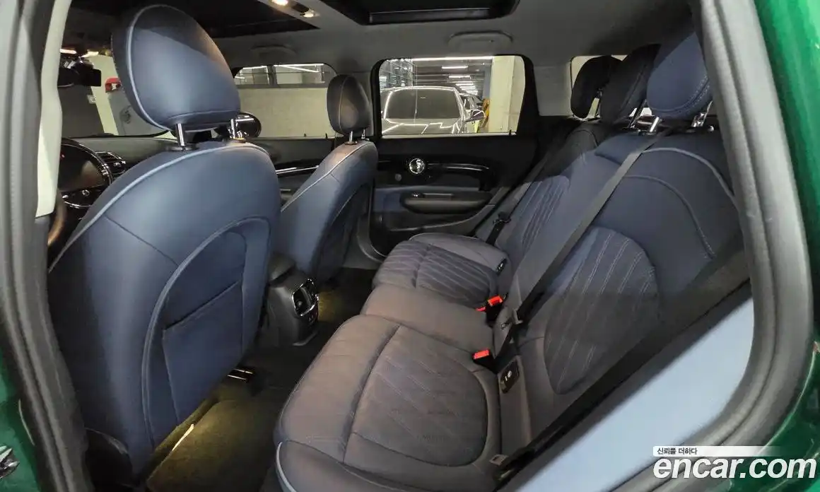 Mini Clubman 2023 2.0 Автомат в Москве № 182390, фото 12