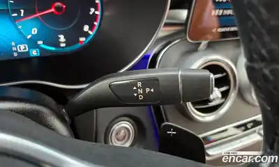 Mercedes-Benz GLC-Class 2022 2.0 Автомат в Москве № 183704, миниатюра 3