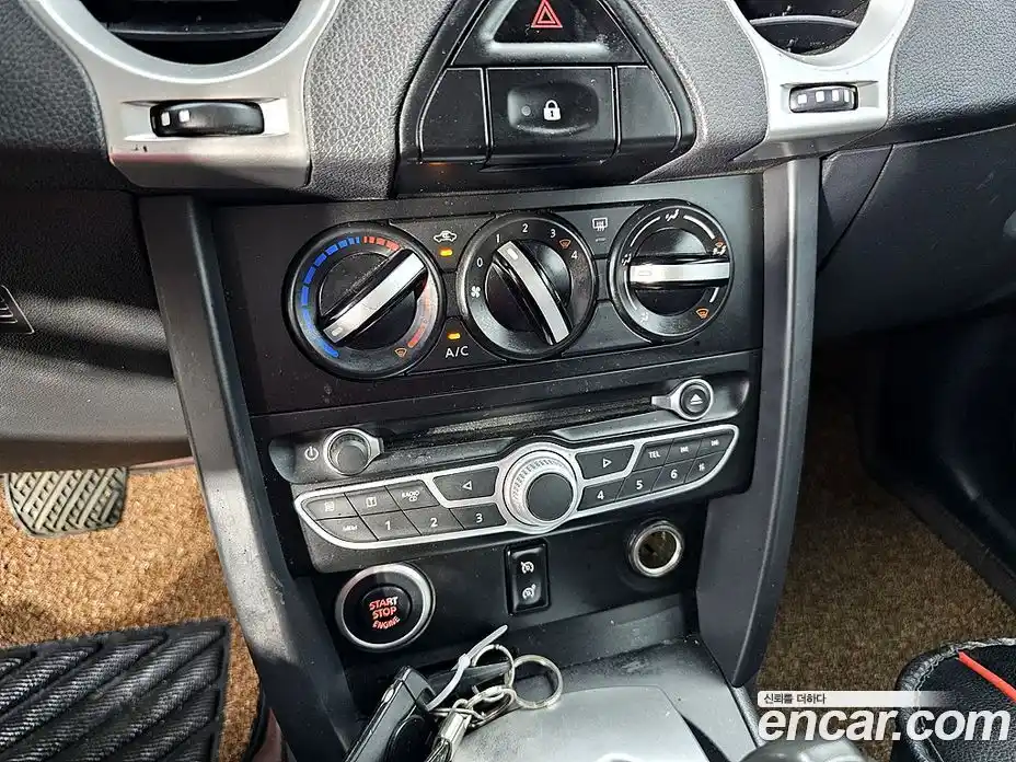 Renault QM5 2013 2.0 Автомат в Москве № 184066, фото 15