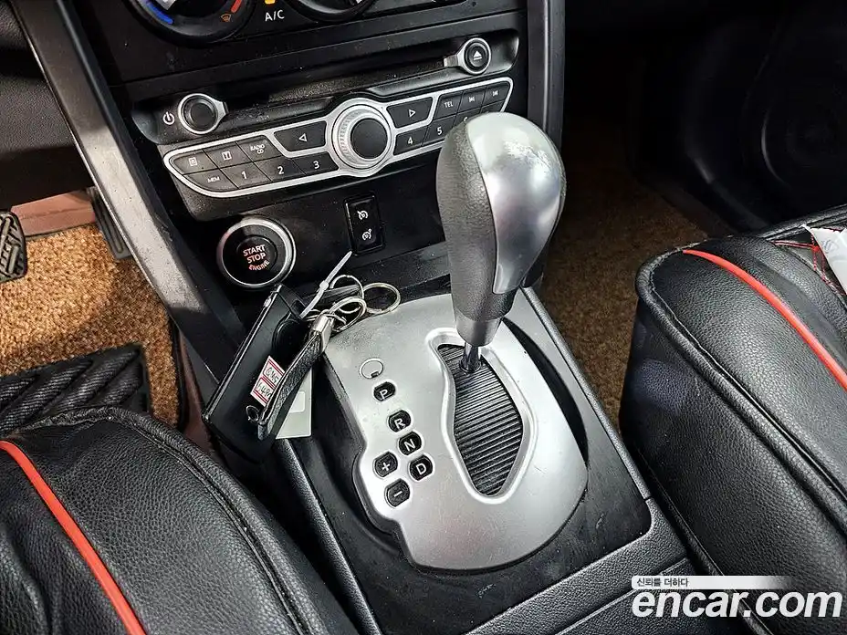 Renault QM5 2013 2.0 Автомат в Москве № 184066, фото 17