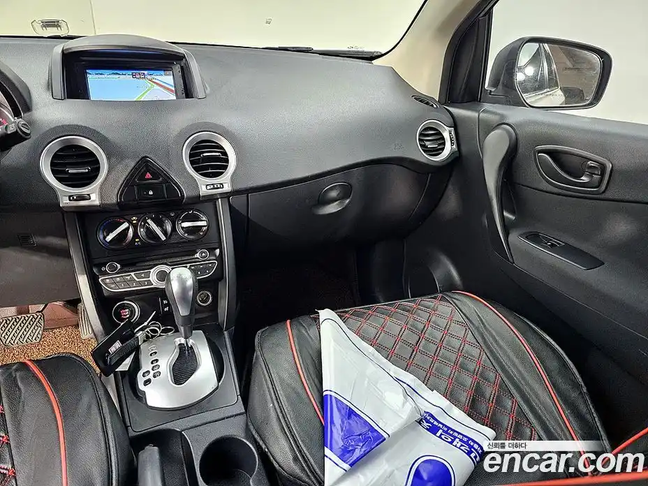 Renault QM5 2013 2.0 Автомат в Москве № 184066, фото 10