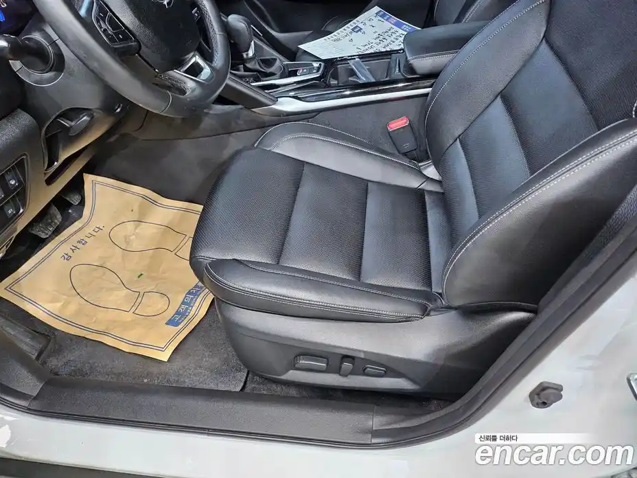 Renault QM6 2021 2.0 Автомат в Москве № 185594, фото 11