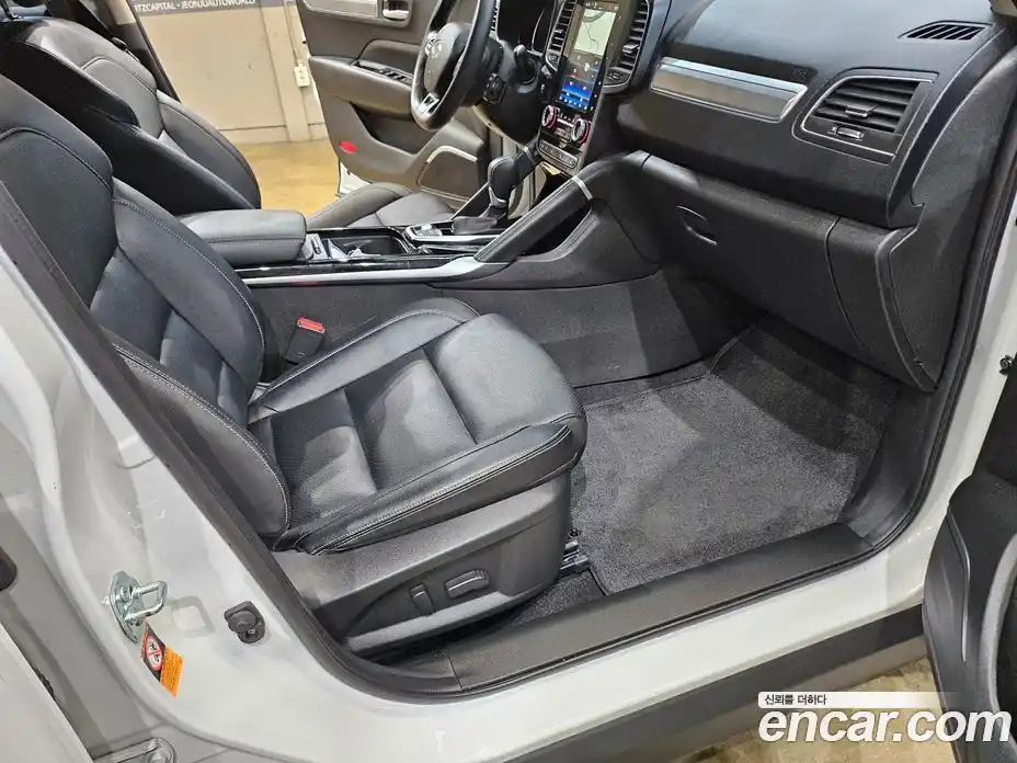 Renault QM6 2021 2.0 Автомат в Москве № 185594, фото 20