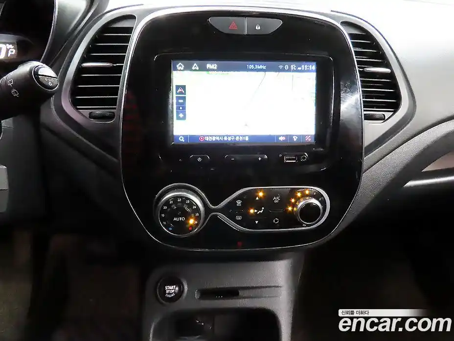 Renault QM3 2018 1.5 Автомат в Москве № 185708, фото 11