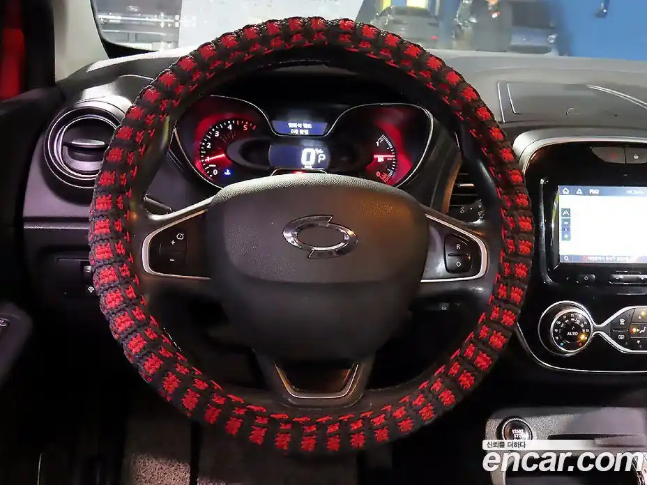 Renault QM3 2018 1.5 Автомат в Москве № 185708, фото 9